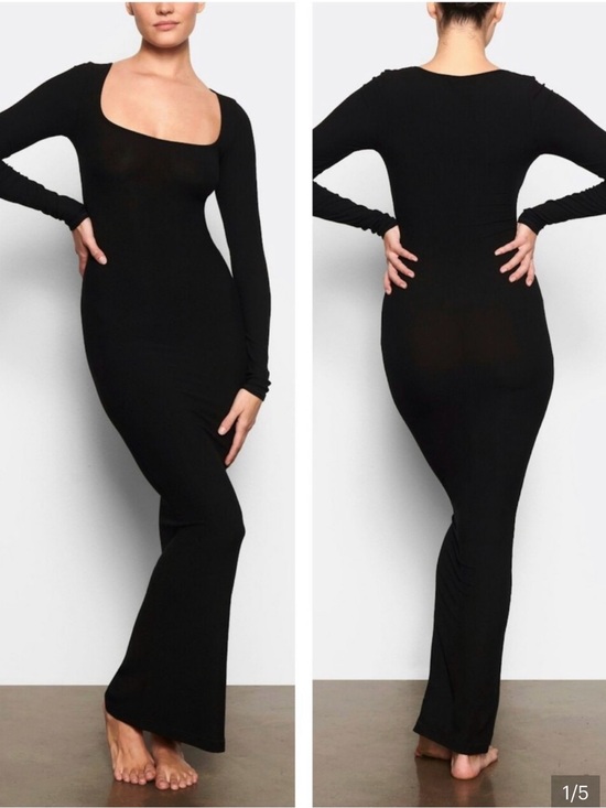 SKIMS Dresses & Skirts - SKIMS Long Sleeve Lounge Dress ✨ size M